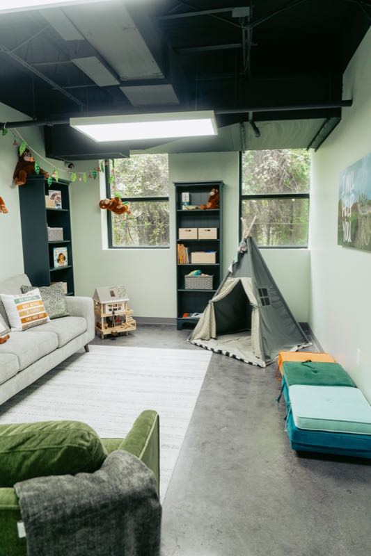 Houton's First | Image of Service